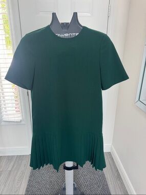 Zara Forest Green Short Sleeve Midi Dress with Pleated Hem